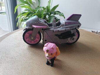 Moto pups Skye tlapková patrola - 2