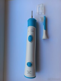 Elektrický sonický kartáček Philips Sonicare For Kids HX6322 - 2
