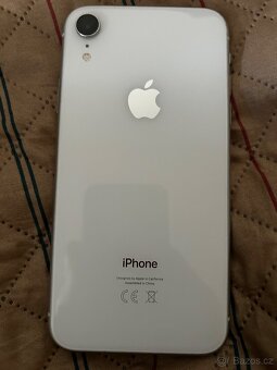 iPhone Xr baterie 100% - 2