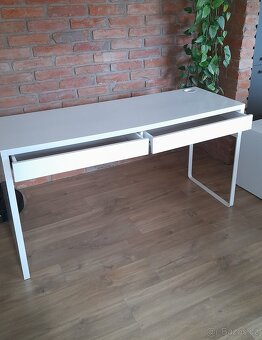 Psací stůl MICKE - IKEA - 2