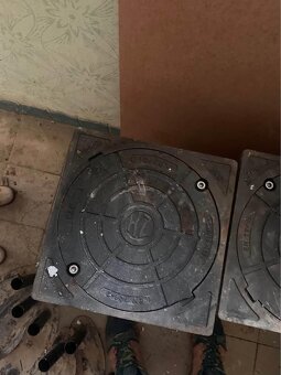 Kanalizační poklop - 2