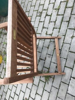 Židle teak dřevo perfektní stav PC 2.000 Kč kus - 2