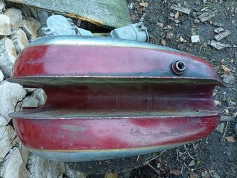 Nádrže Jawa 175/356 - 2