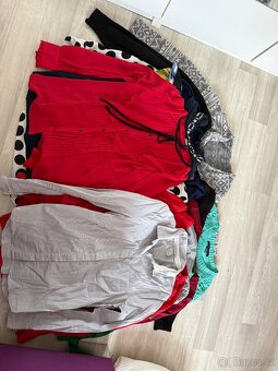 Mix dámského oblečení 17ks - 2