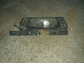 Subaru Leone díly - 2