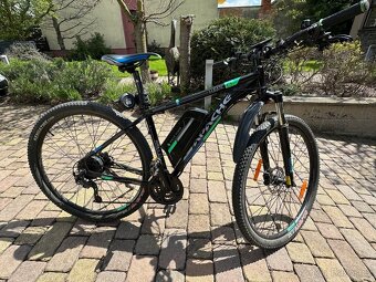 elektrokolo Apache HAWK - 2