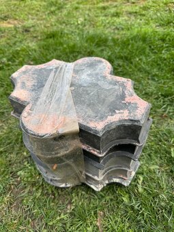 Formy na zámkovou dlažbu - 2