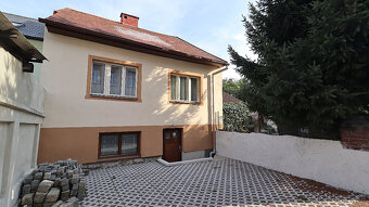Zrekonstruovaný dům 2+1 se zahrádkou v Sušici - 2