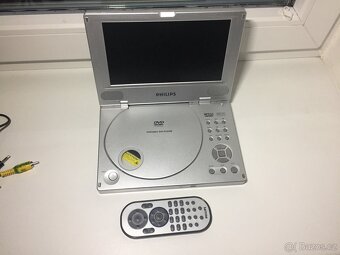 Přenosný DVD přehrávač PET810/00 - 2