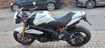 Triumph speed triple 1050 R - 2
