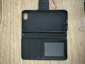 Prodám kožený kryt na iPhone 7/8 (“knížka”) - 2