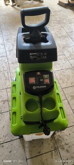 Štěpkovač Fieldmann FZD 5015-E zánovní - 2