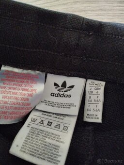 Tepláky Adidas vel.116 - 2