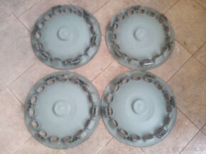 BMW poklice 15". - 2