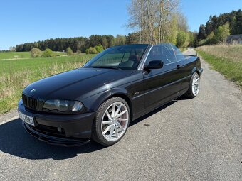 BMW e46 323ci cabrio - 2