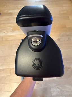 Příčný střešní nosič na Škoda Karoq - 2