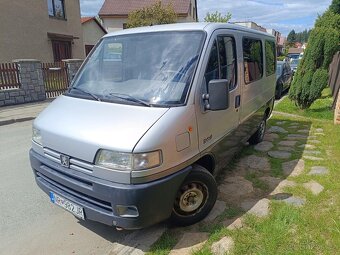 Dodávka Peugeot Boxer 2.5 TD 79kw 9 míst - 2
