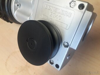 Elektromotor s šnekovou převodovkou - 2