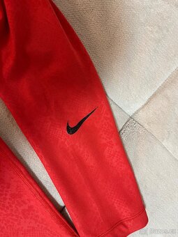 Zateplené legíny Nike, velikost M - 2