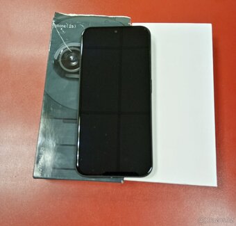 Nothing Phone 2a 12GB/256GB záruka ALZA 9/2026 - 2