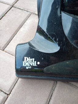 vysavač Dirt Devil - 2