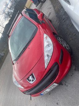 Peugeot 207 1.4i 54kw na opravu - 2