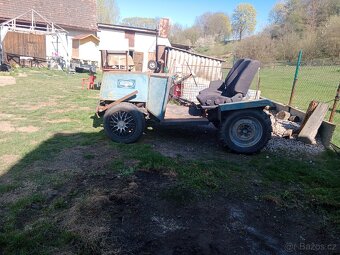 Traktor s valnikem - 2