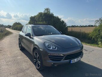 Porsche cayenne 3.0/V6 2013 180kw top stav - 2