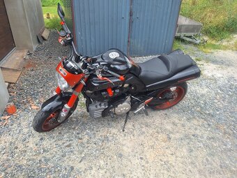 Yamaha mt 01 - 2