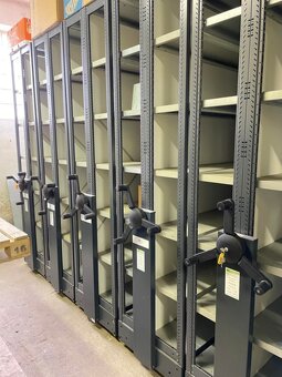 Archivační regálový systém, pojízdné regály šetřící místo - 2