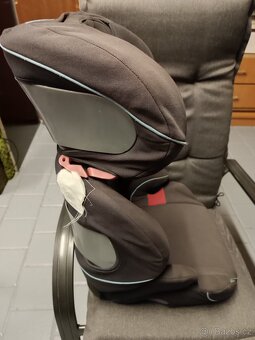 Dětská autosedačka - 2