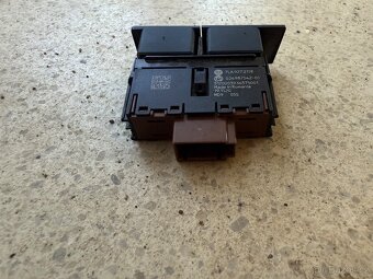 Ovladač vyhřívání čelního skla VW T6.1 - 2