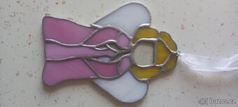 Vitráž Anděl - ruční práce. - 2