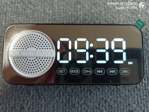 Nabízím bluetooth reproduktor s hodinami, FM rádiem, microSD - 2