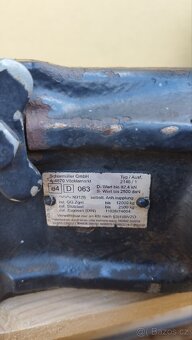 Traktorový závěs automatický - 2