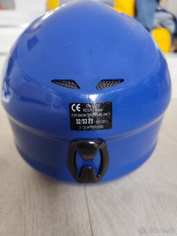 Lyžařská helma - 2