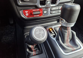 Jeep Wrangler JL Rubicon 2,2 CRD - 2