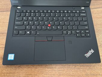Lenovo ThinkPad X390 - 2