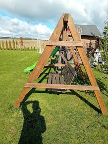 Dřevěná houpačka - 2