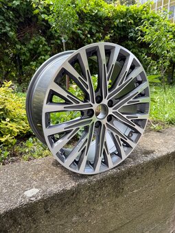 NOVÁ NEROZBALENÁ ALU SADA 5x112 R19" - 2