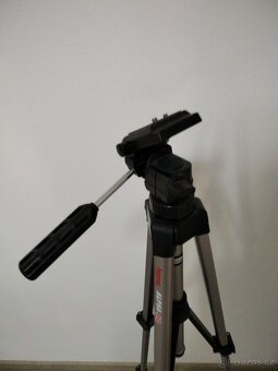 Prodám nový stojan na kameru Panasonic - 2