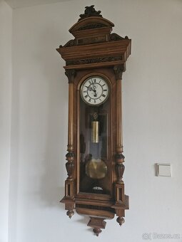 Pendlovky, měsíční chod - 2