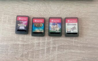 Nintendo Switch V2 + 4 hry - 2