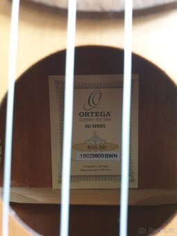 Ukulele Ortega RU5 - 2