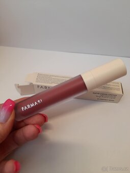 Tekutá matná rtěnka Farmasi 01 Perfect Rose - 2