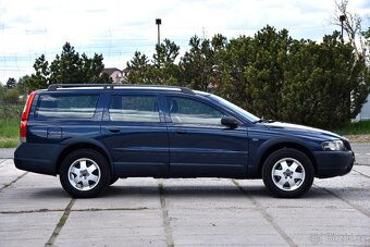 Volvo XC70 2.5 T AWD A/T CROSS COUNTRY,DKLIMA,KŮŽE,XENONY,AL - 2