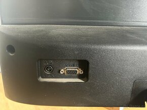 Monitor LG - 2