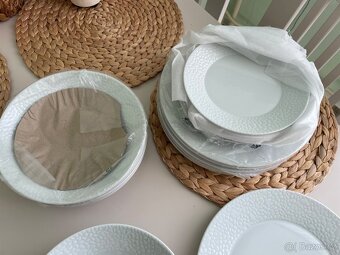NOVÁ Thun MOSAIC talířová porcelánová sada bílá 18 dílná - 2