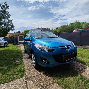 Mazda 2 1.3 benzín 55kw rok 2011 - 2