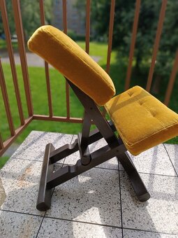 Prodám skládací, polohovací ergonomickou židli - 2